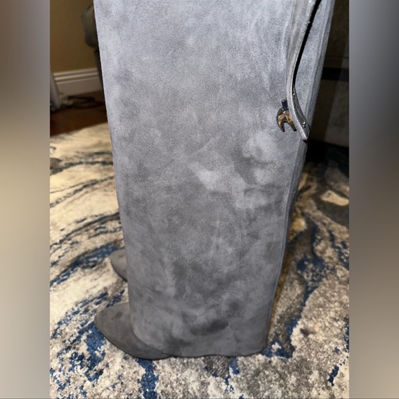 Givenchy suede tall shark boots. - Picture 4 of 6